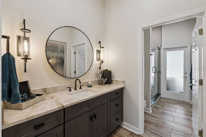 Image No.29-4 Bed Property for sale