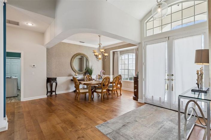 Image No.4-4 Bed Property for sale