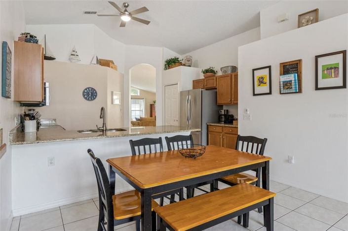 Image No.15-4 Bed Property for sale