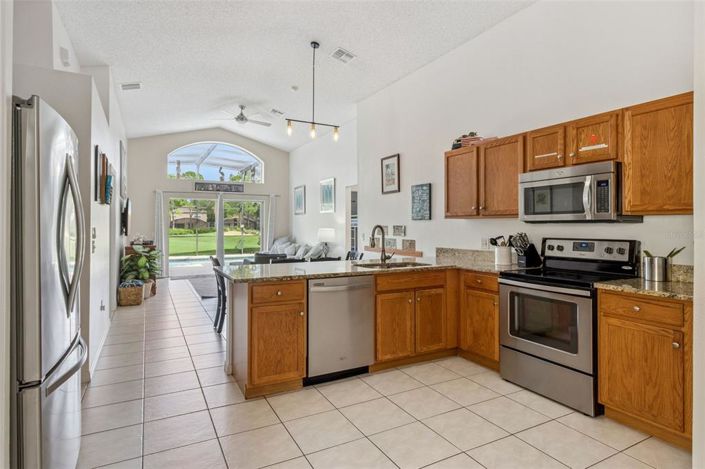 Image No.17-4 Bed Property for sale