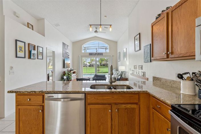 Image No.19-4 Bed Property for sale