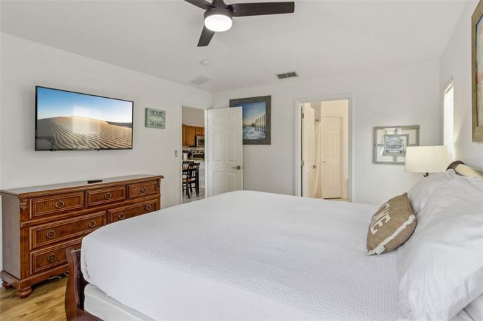 Image No.22-4 Bed Property for sale