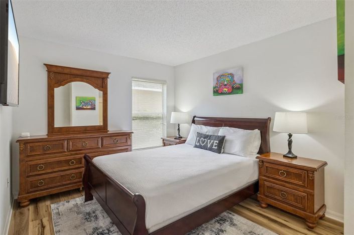 Image No.24-4 Bed Property for sale