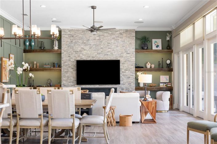 Image No.12-6 Bed Property for sale