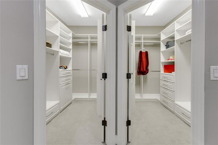 Image No.47-6 Bed Property for sale