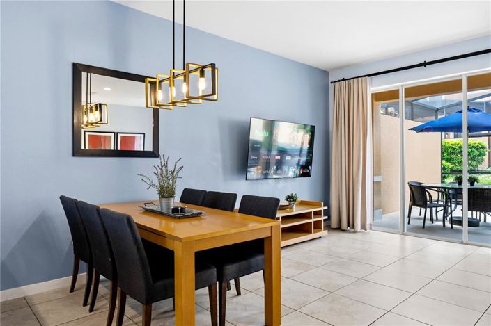 Image No.6-2 Bed Townhouse for sale