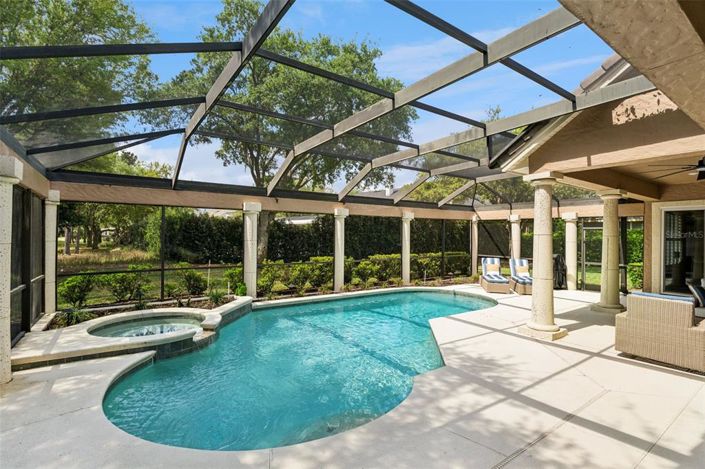 Image No.41-4 Bed Property for sale