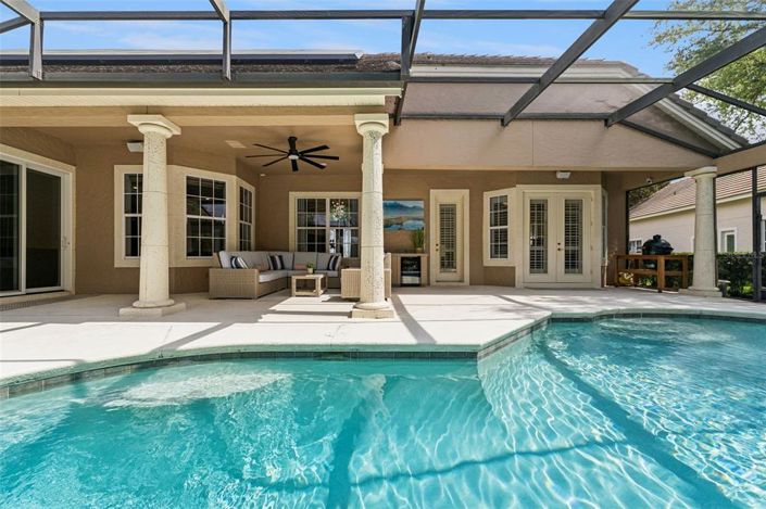 Image No.43-4 Bed Property for sale