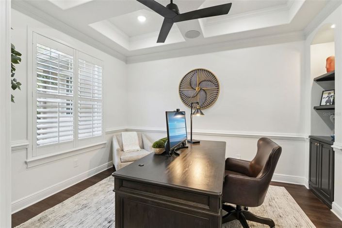 Image No.8-4 Bed Property for sale