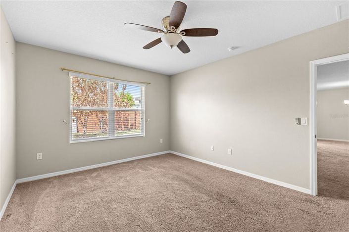 Image No.16-Propriété de 4 chambres à vendre à Clermont