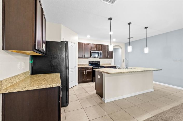 Image No.30-Propriété de 4 chambres à vendre à Clermont