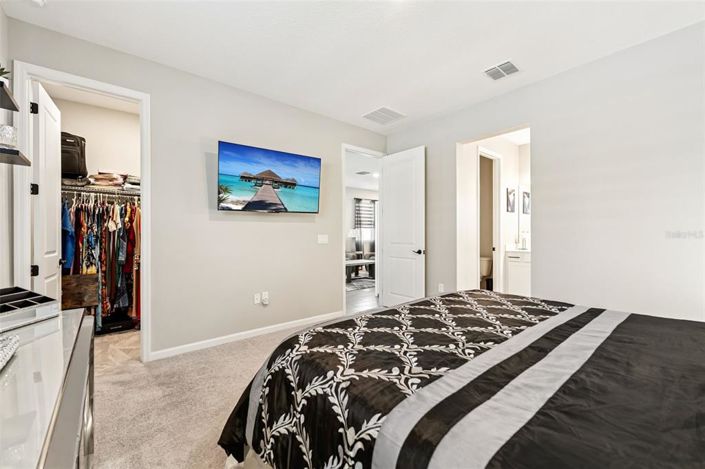 Image No.11-3 Bed Property for sale