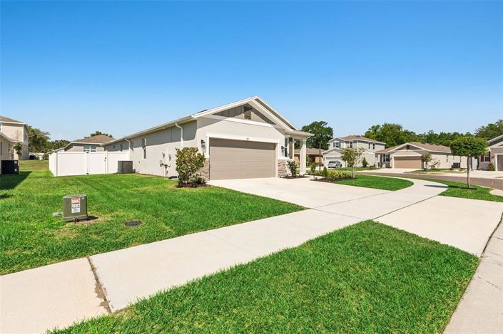 Image No.26-3 Bed Property for sale