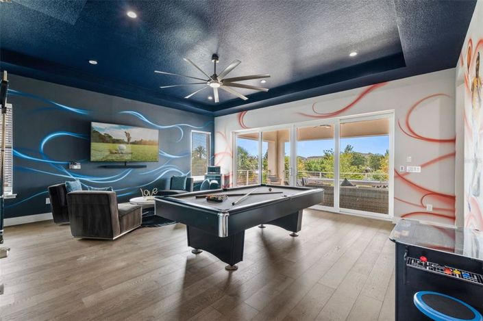 Image No.32-6 Bed Property for sale