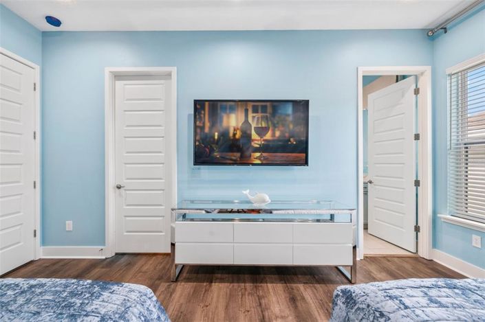 Image No.49-6 Bed Property for sale