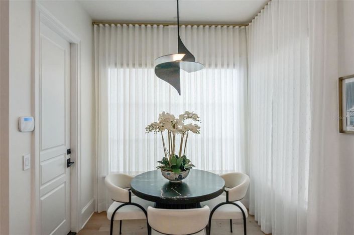 Image No.14-3 Bed Property for sale