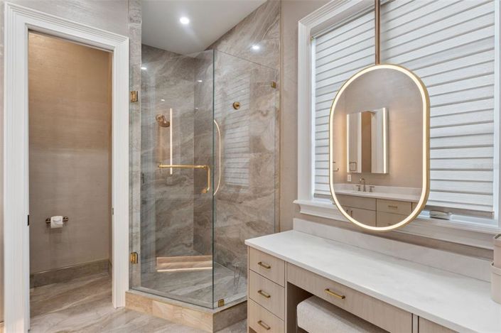 Image No.24-3 Bed Property for sale