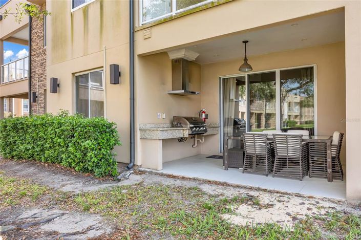 Image No.22-4 Bed Townhouse for sale