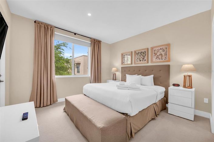 Image No.34-4 Bed Townhouse for sale