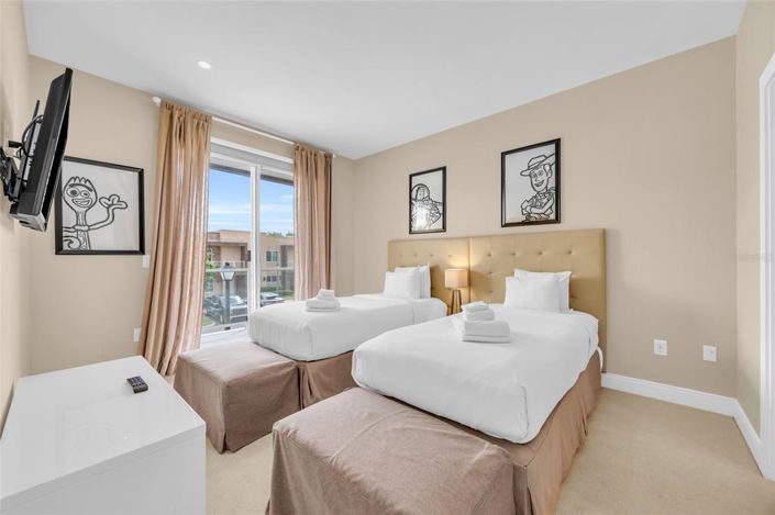 Image No.40-4 Bed Townhouse for sale