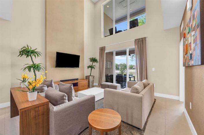 Image No.9-4 Bed Townhouse for sale