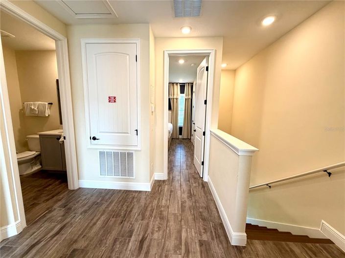 Image No.11-2 Bed Townhouse for sale