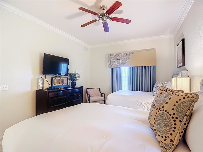 Image No.30-3 Bed Property for sale