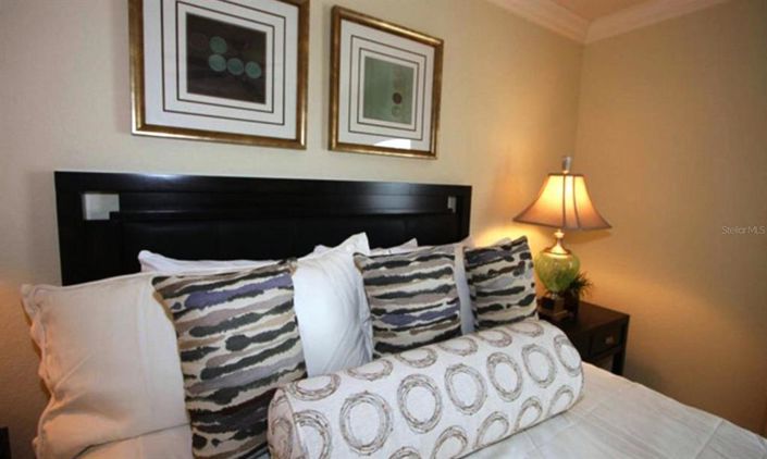 Image No.8-3 Bed Property for sale