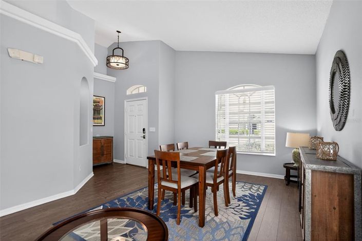 Image No.2-Propriété de 4 chambres à vendre à Clermont