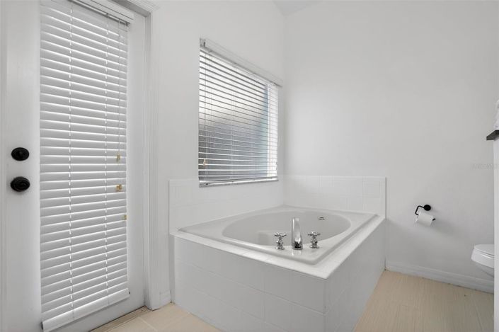 Image No.20-Propriété de 4 chambres à vendre à Clermont