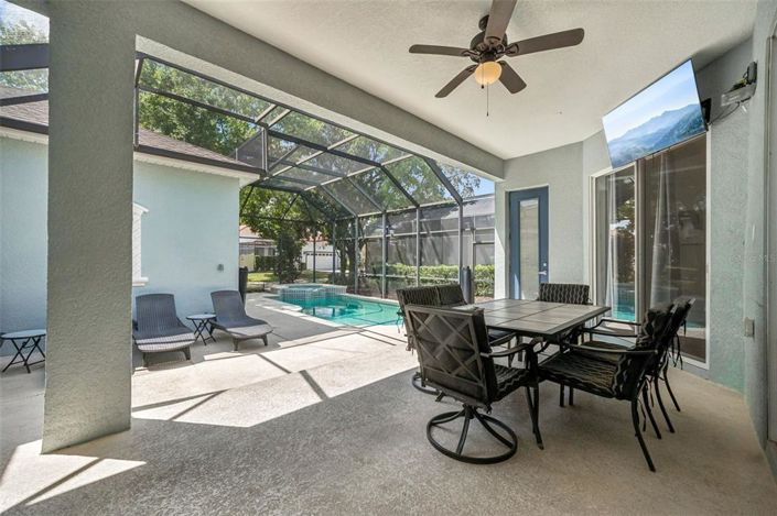 Image No.20-5 Bed Property for sale