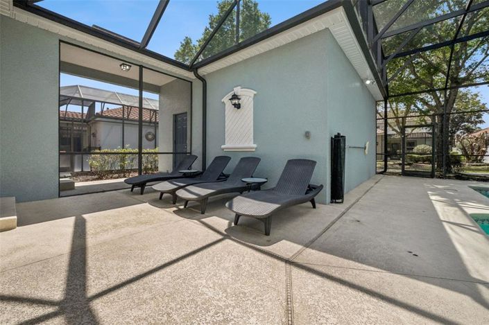 Image No.21-5 Bed Property for sale