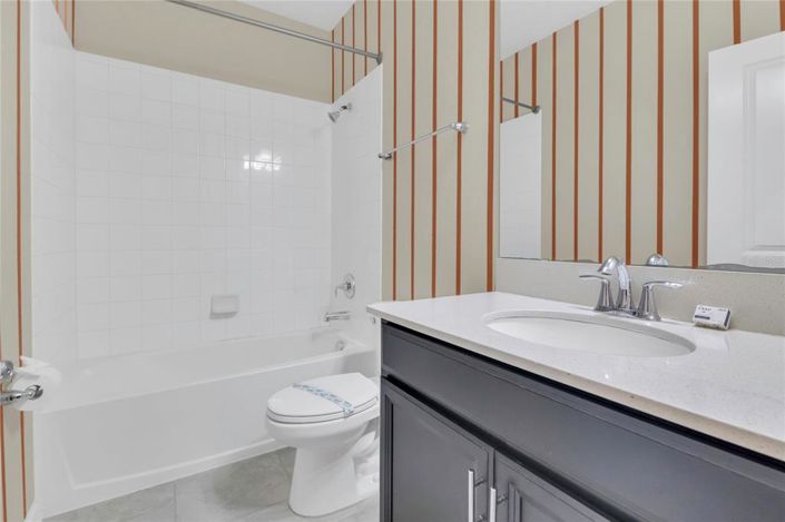 Image No.18-3 Bed Townhouse for sale