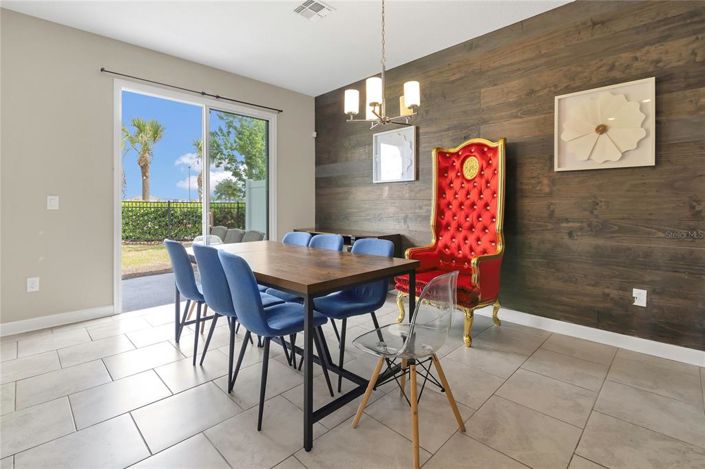 Image No.6-3 Bed Townhouse for sale