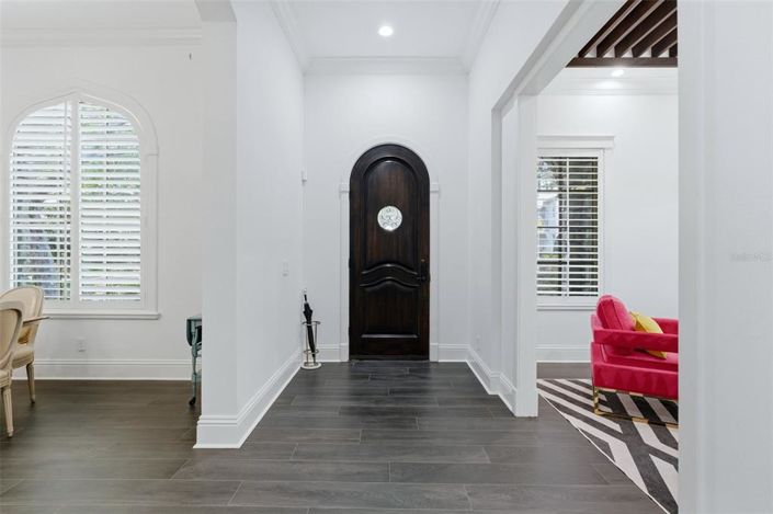 Image No.12-4 Bed Property for sale