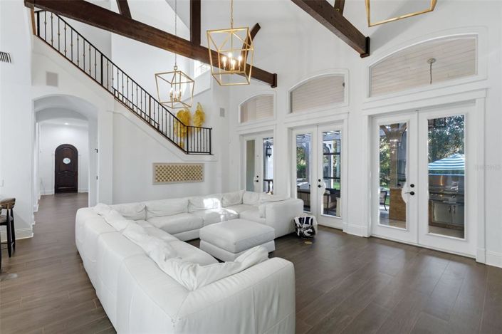 Image No.25-4 Bed Property for sale