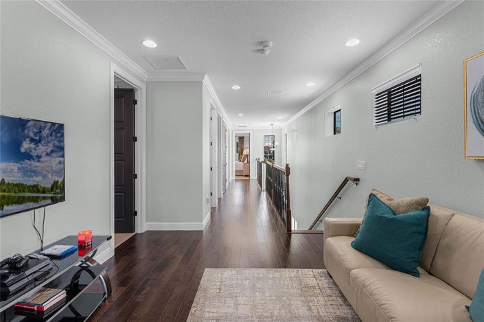 Image No.24-5 Bed Property for sale