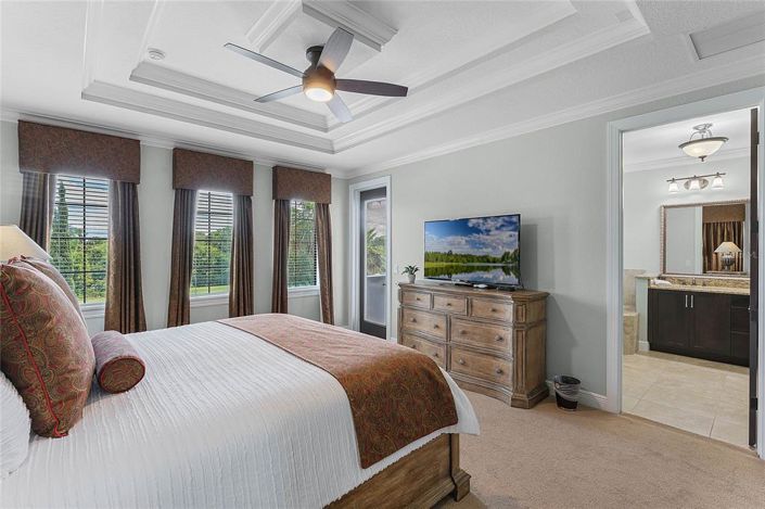 Image No.27-5 Bed Property for sale