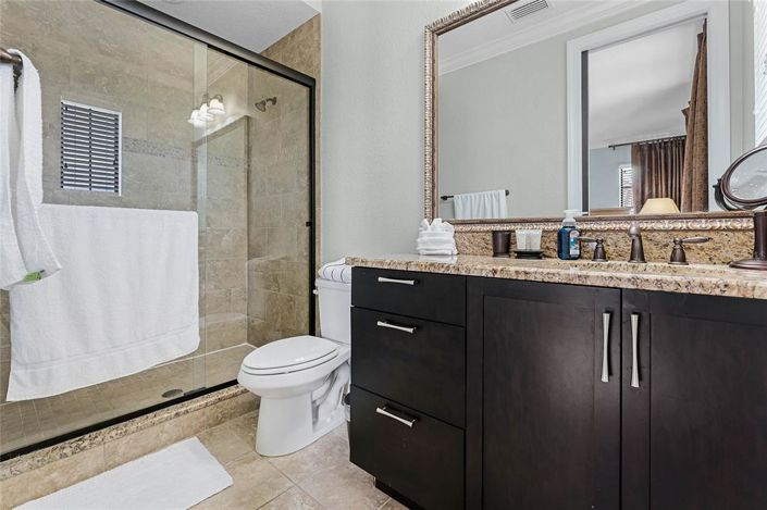 Image No.36-5 Bed Property for sale