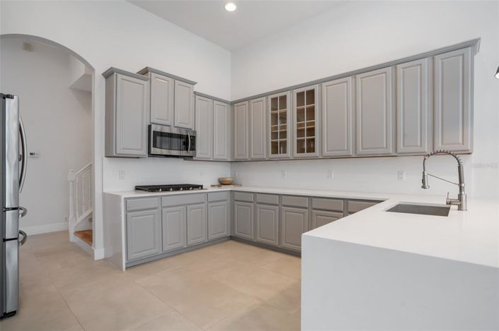 Image No.3-5 Bed Property for sale