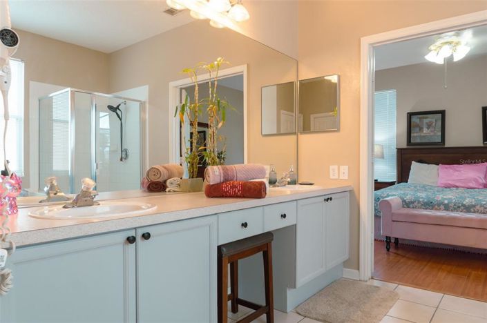 Image No.25-5 Bed Property for sale