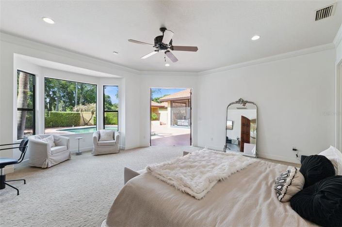 Image No.20-5 Bed Property for sale