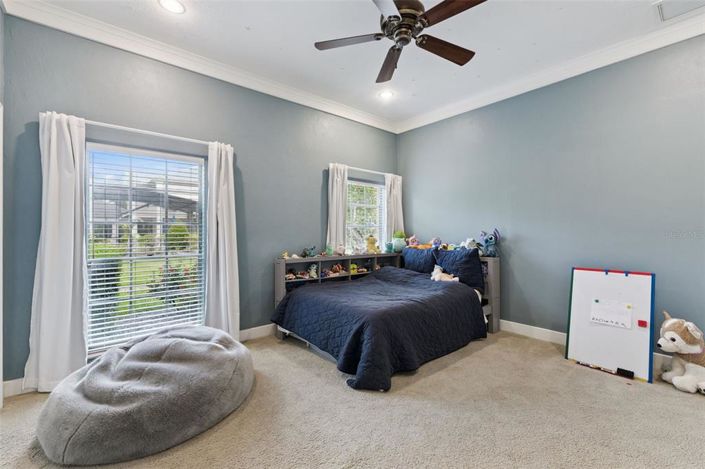 Image No.31-5 Bed Property for sale