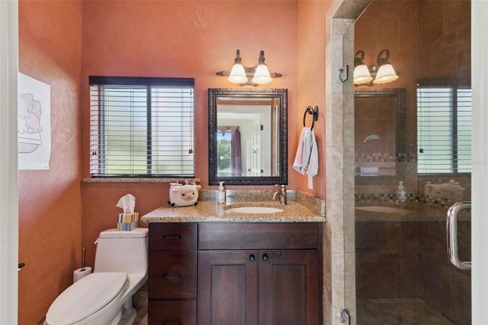 Image No.38-5 Bed Property for sale