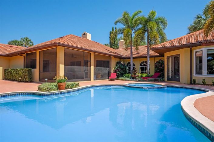 Image No.39-5 Bed Property for sale