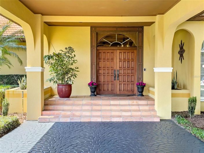 Image No.4-5 Bed Property for sale