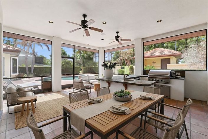 Image No.47-5 Bed Property for sale