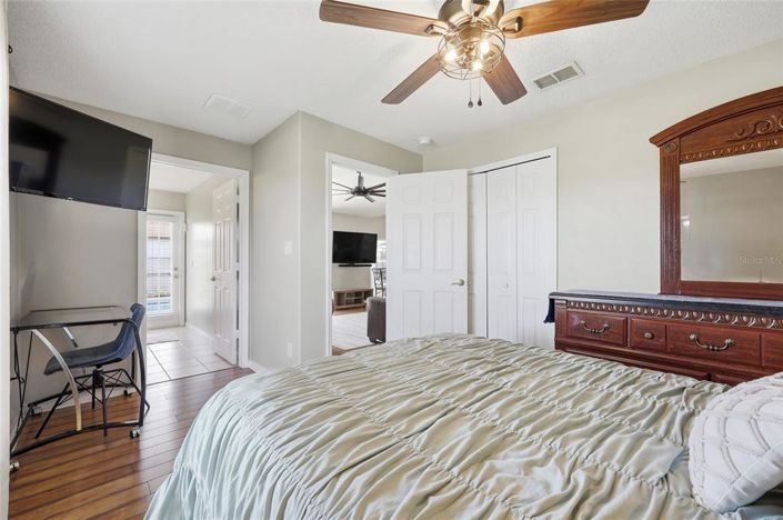 Image No.22-Propriété de 5 chambres à vendre à Clermont