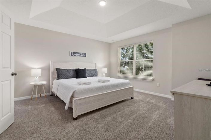 Image No.13-3 Bed Townhouse for sale