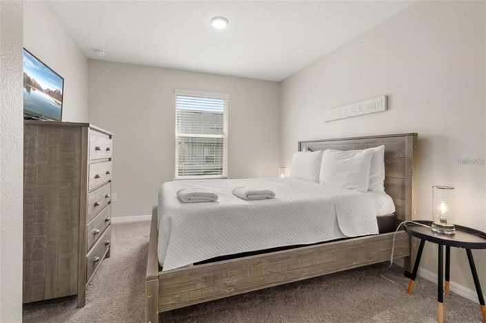 Image No.20-3 Bed Townhouse for sale